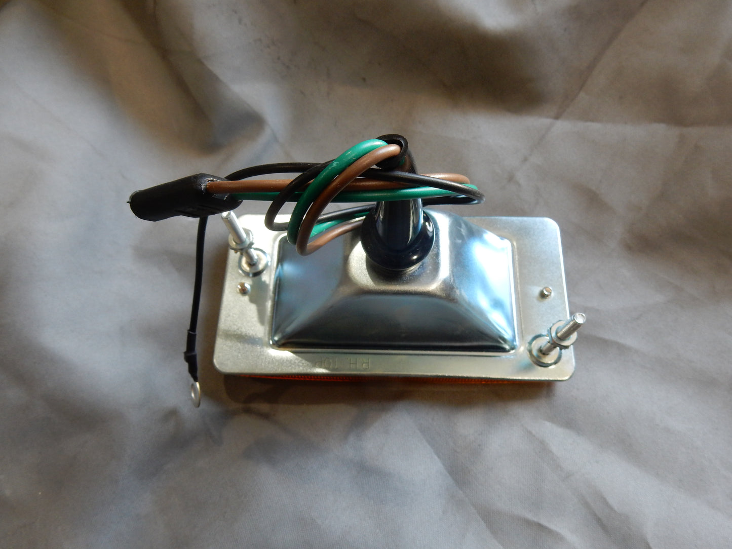 FORD BRONCO PARKING LIGHT ASSEMBLY 1969 TO 1977