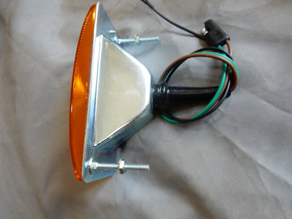 FORD BRONCO PARKING LIGHT ASSEMBLY 1969 TO 1977