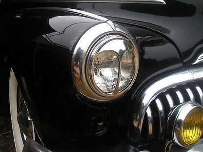 Chrome Cat Eye’s Headlight Cover (Pair) 7 inch