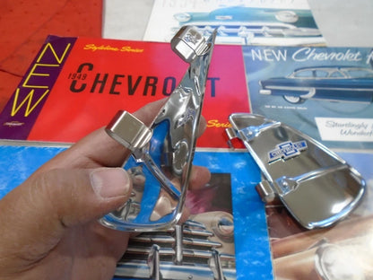 VENT WINDOW BREEZIES WITH BOWTIE CHEVROLET EMBLEMS 1 PAIR STAINLESS